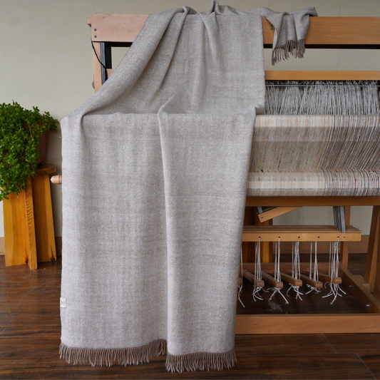 Braided-Twill Medium Pashmina Shawl